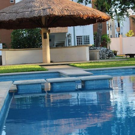 Relajante Y Acogedor Apartamento Con Alberca En Cancun Ngoại thất bức ảnh